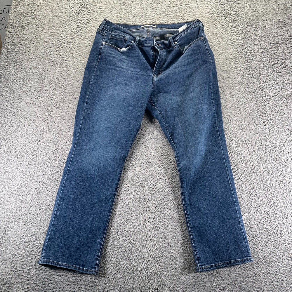 Levi's Jeans Womens 14 Blue Cotton Denim Straight Leg Classic Fit Workwear Faded